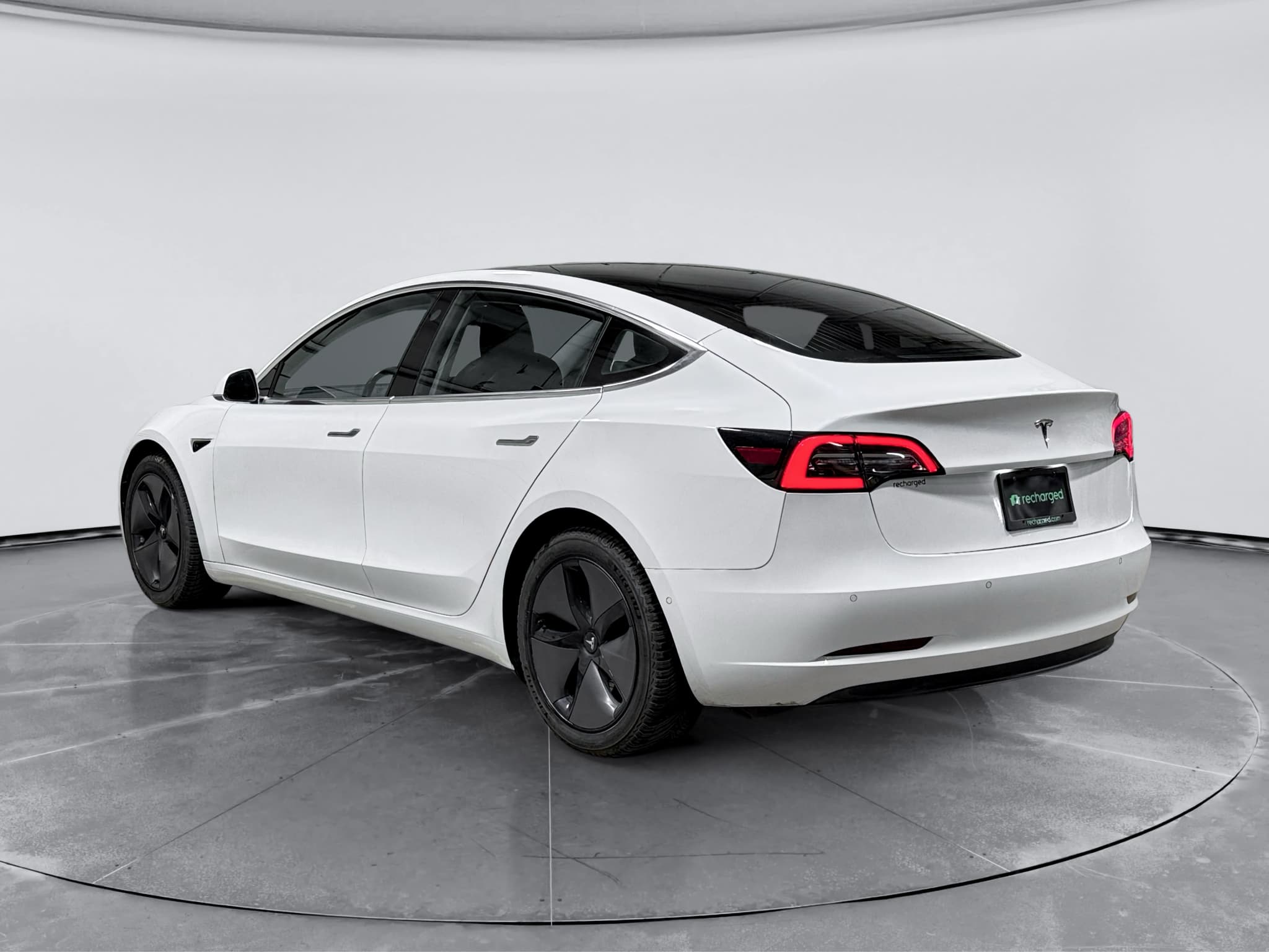 2018 Tesla Model 3 view 2