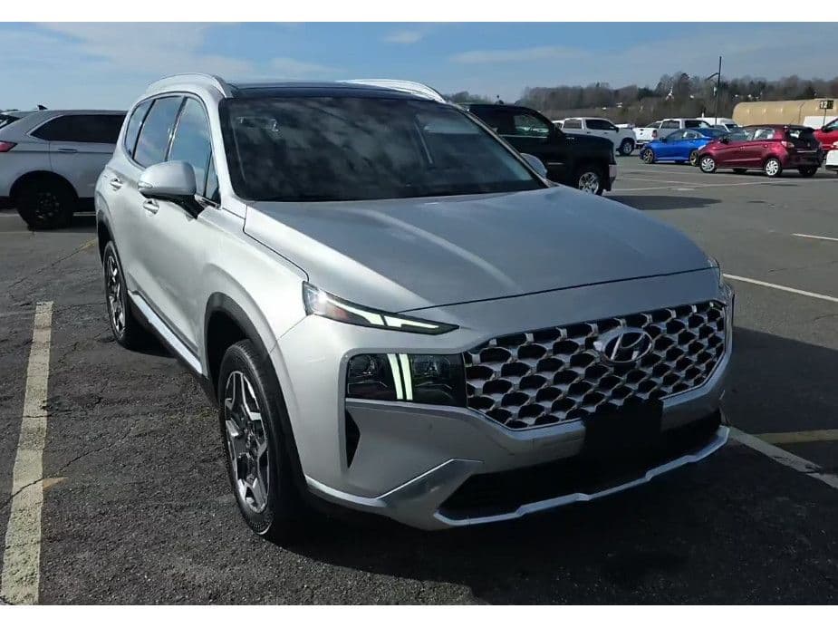 2023 Hyundai Santa Fe Plug-In Hybrid view 4