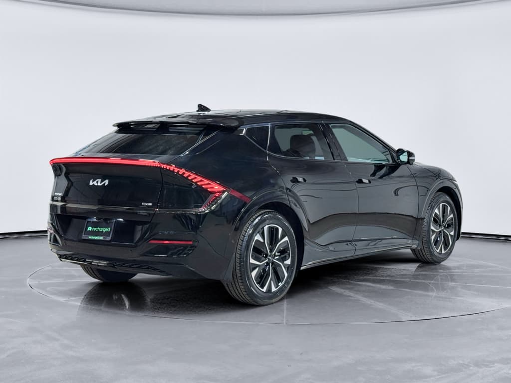 2023 Kia EV6 view 3