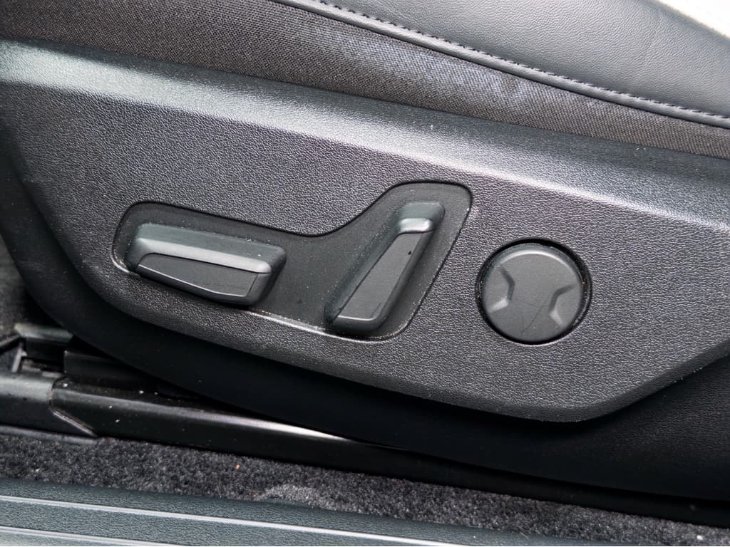 2023 Kia EV6 view 6