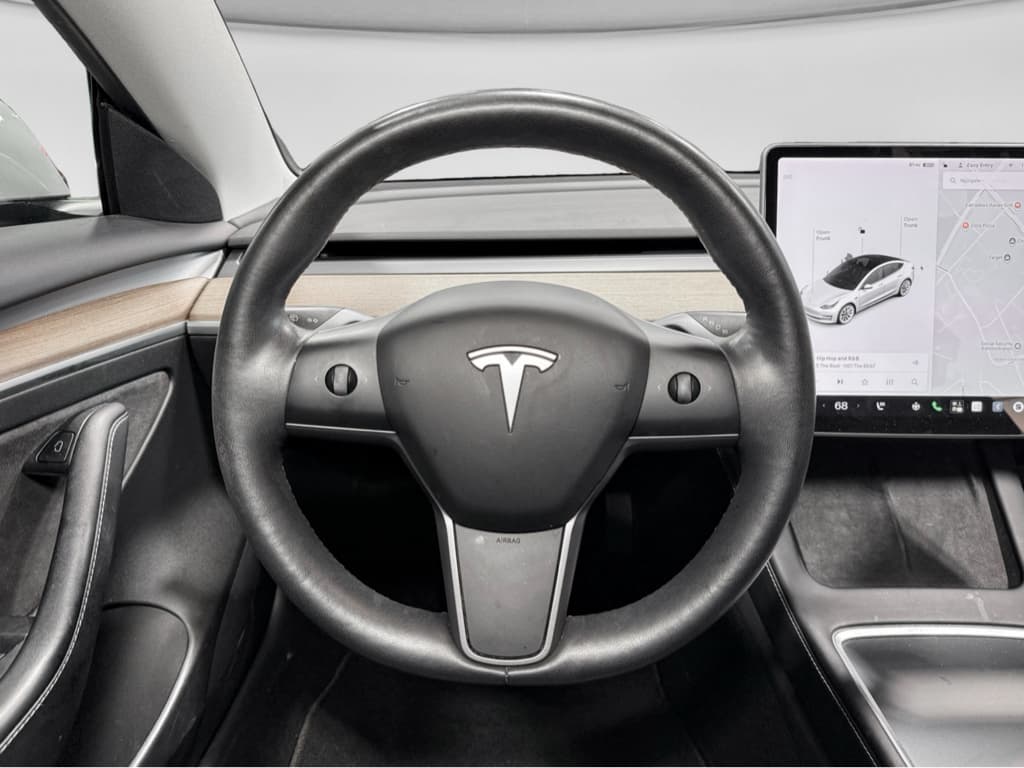2021 Tesla Model 3 view 7