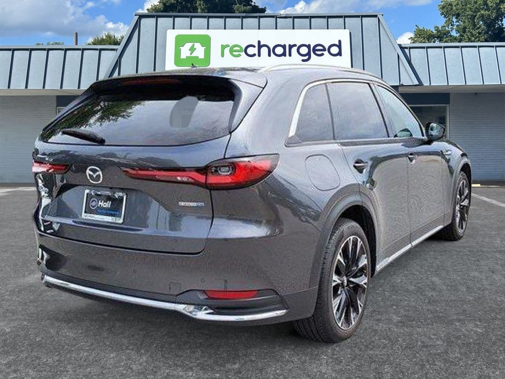 2024 Mazda CX-90 PHEV view 3