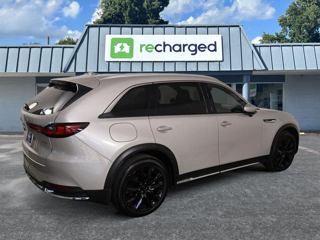 2025 Mazda CX-90 PHEV view 4