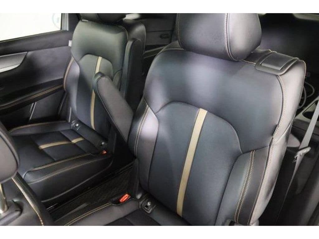 2025 Mazda CX-90 PHEV view 16