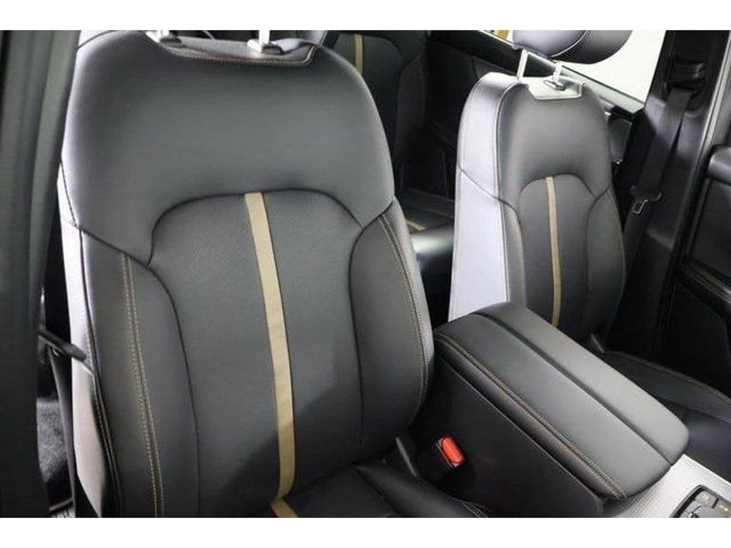 2025 Mazda CX-90 PHEV view 9