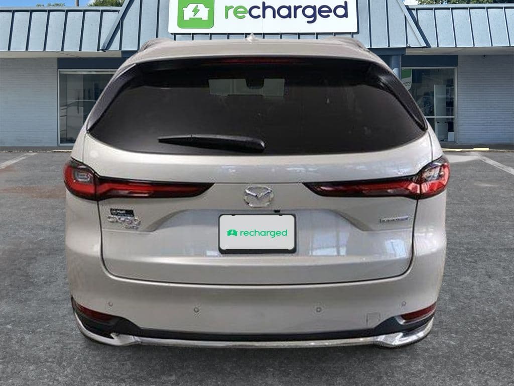 2025 Mazda CX-90 PHEV view 3