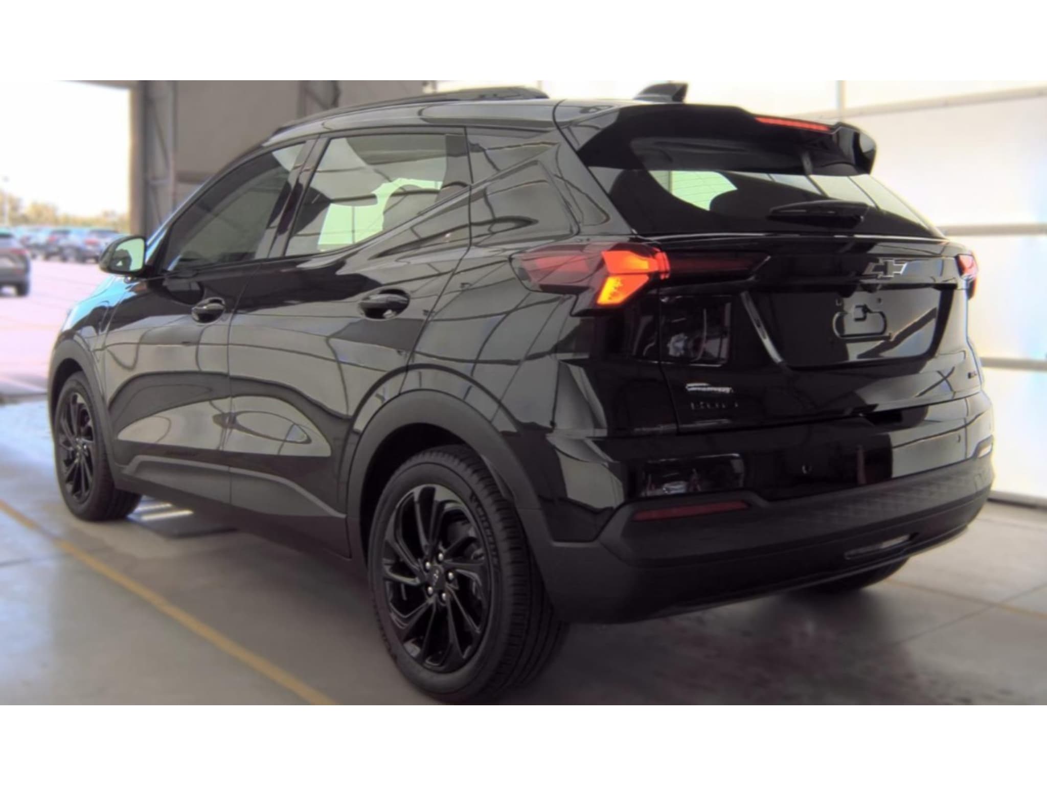 2027 Chevrolet Bolt view 4