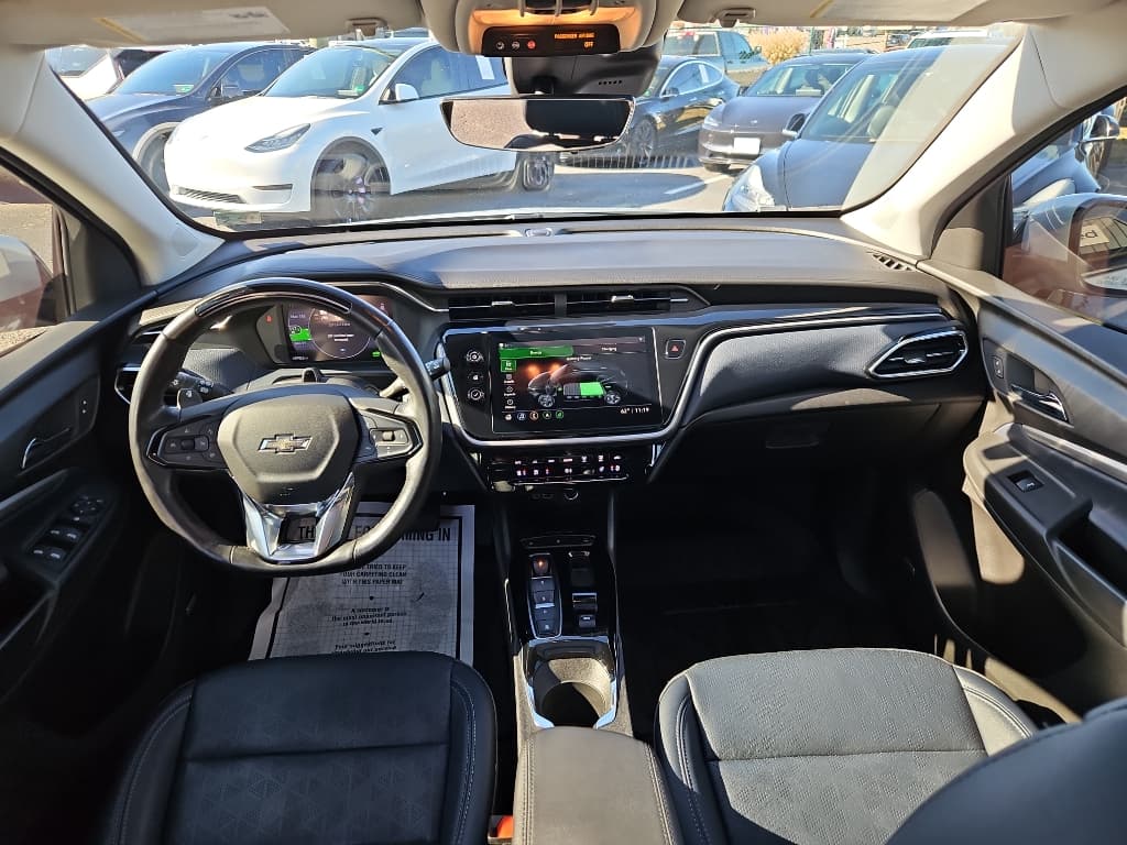 2022 Chevrolet Bolt EUV view 15