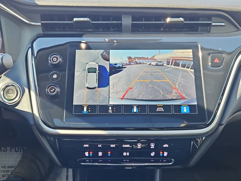 2022 Chevrolet Bolt EUV view 13