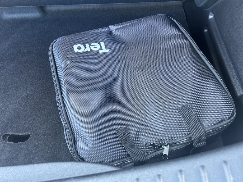 2023 Chevrolet Bolt EV view 9