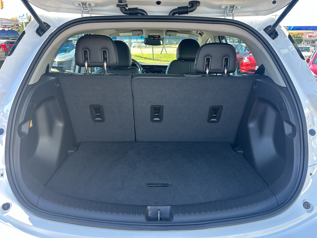 2023 Chevrolet Bolt EV view 10