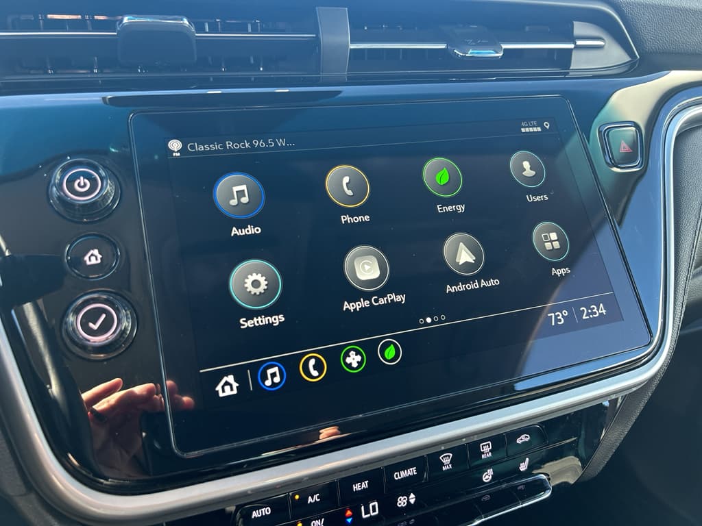 2023 Chevrolet Bolt EV view 17