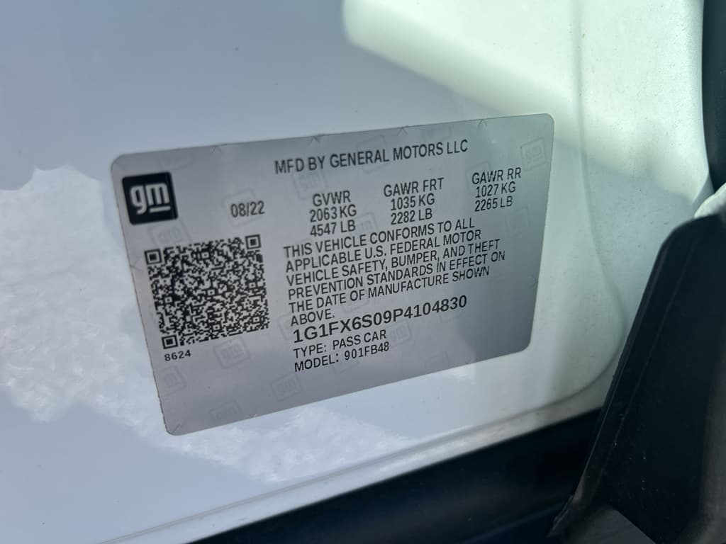 2023 Chevrolet Bolt EV view 13