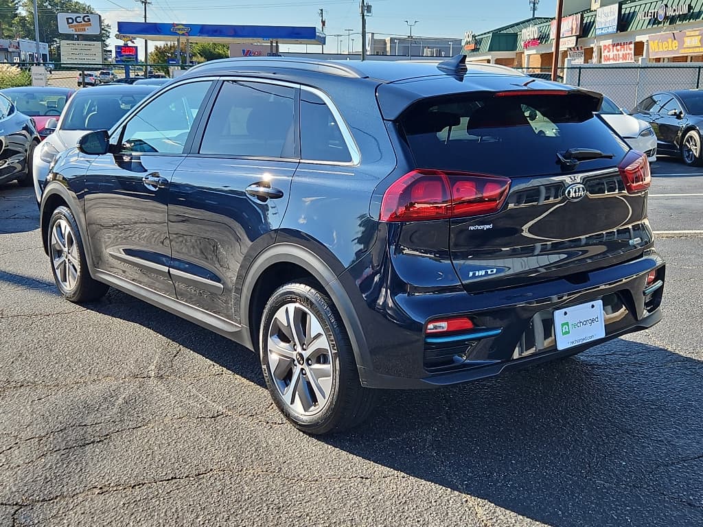 2021 Kia Niro EV view 2