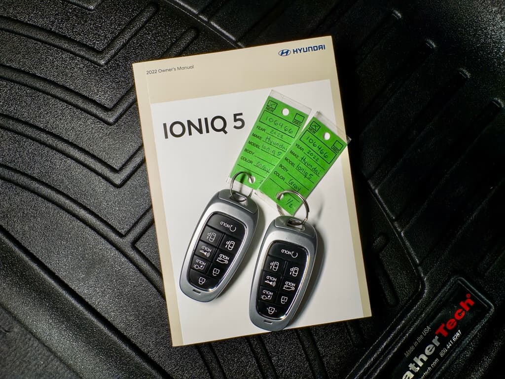 2022 Hyundai IONIQ 5 view 26