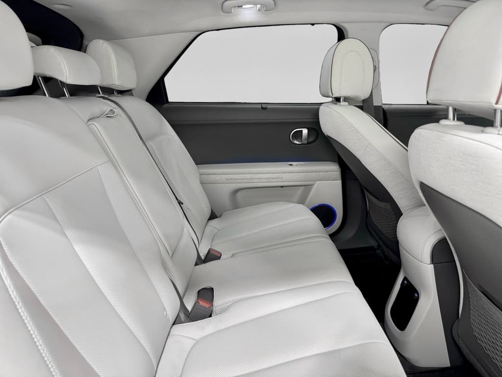 2022 Hyundai IONIQ 5 view 25