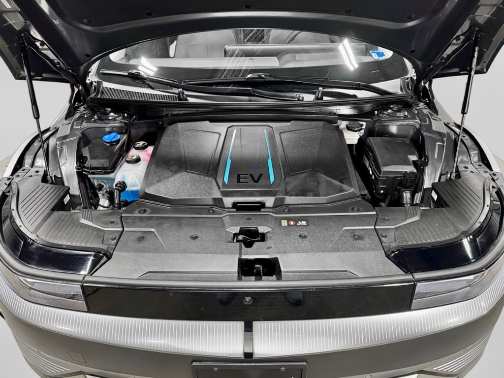 2022 Hyundai IONIQ 5 view 28