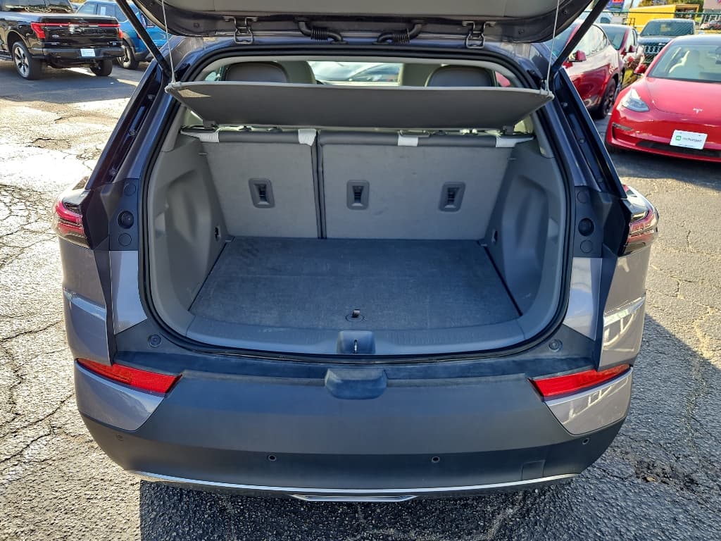 2023 Chevrolet Bolt EUV view 24