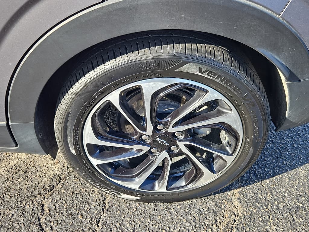 2023 Chevrolet Bolt EUV view 29