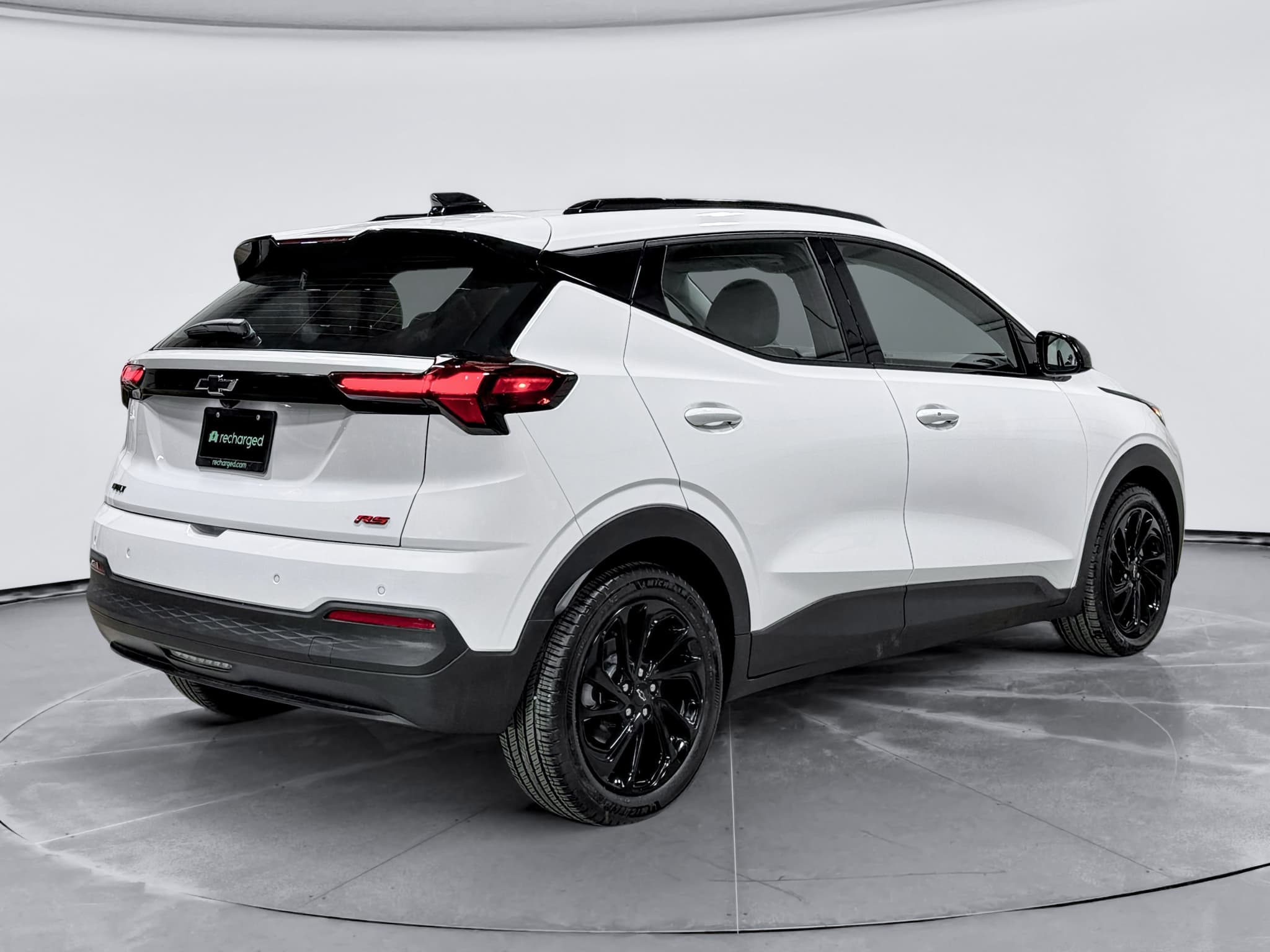 2027 Chevrolet Bolt view 3