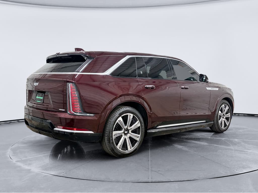 2025 Cadillac Escalade IQ view 3