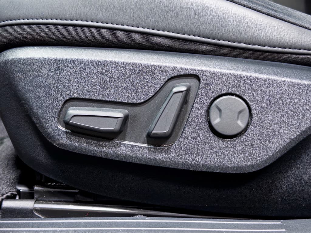 2023 Kia EV6 view 6