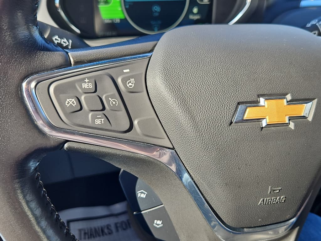 2021 Chevrolet Bolt EV view 9