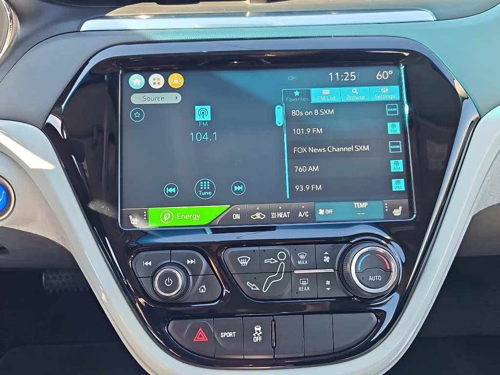 2021 Chevrolet Bolt EV view 14