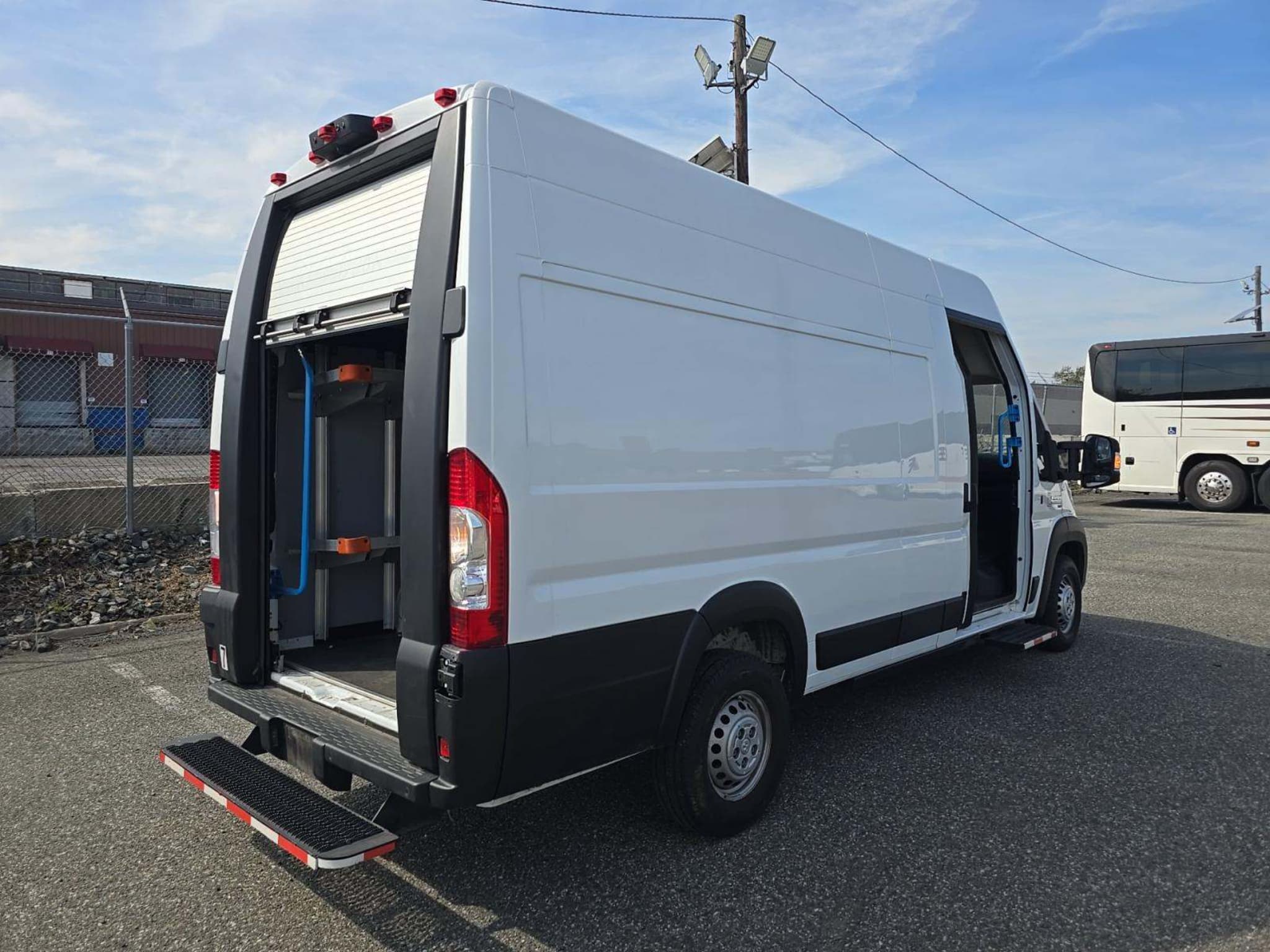 2024 Ram ProMaster 3500 BEV view 3
