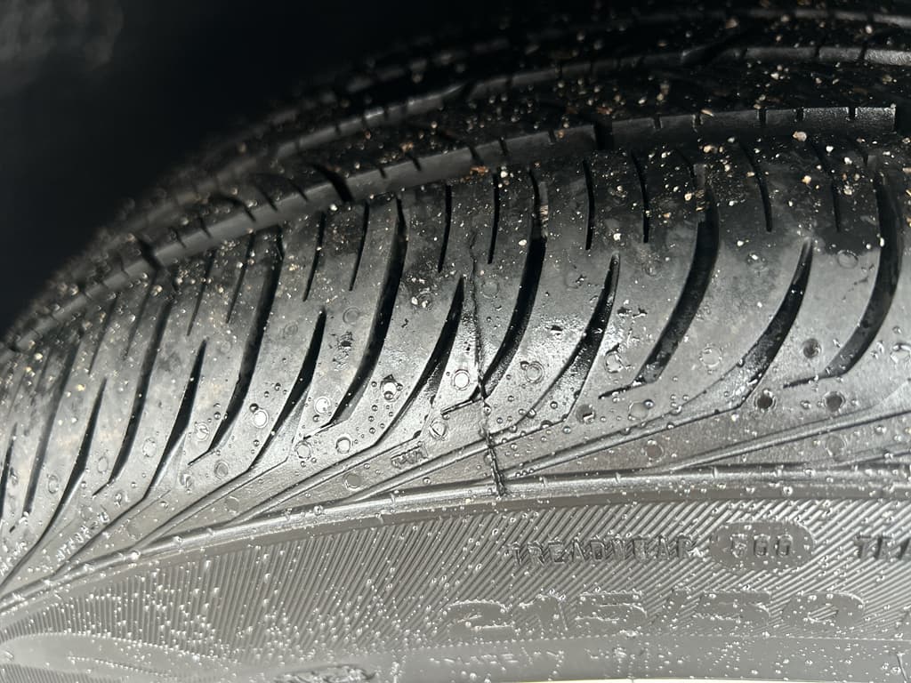 2022 Chevrolet Bolt EUV view 22