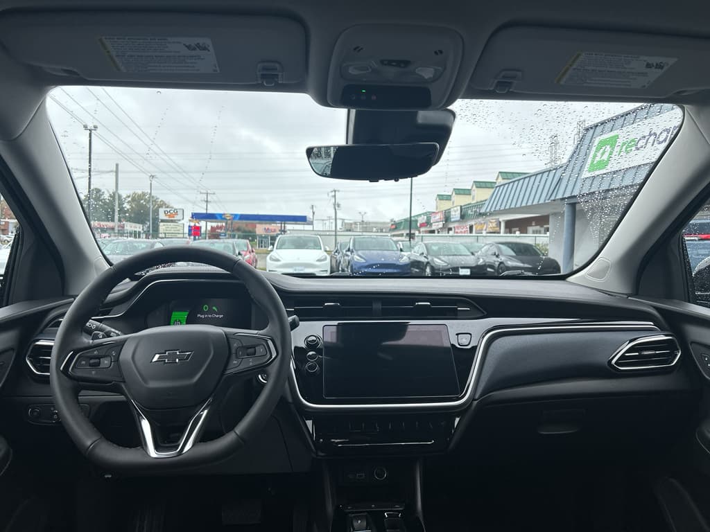 2022 Chevrolet Bolt EUV view 13