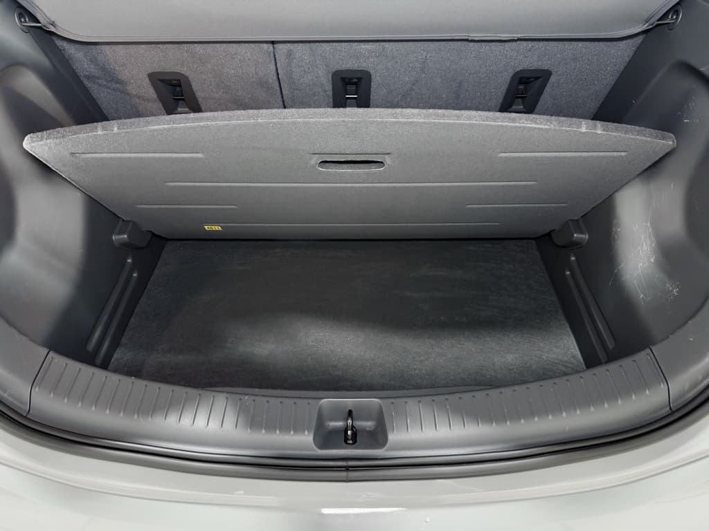 2019 Chevrolet Bolt EV view 27