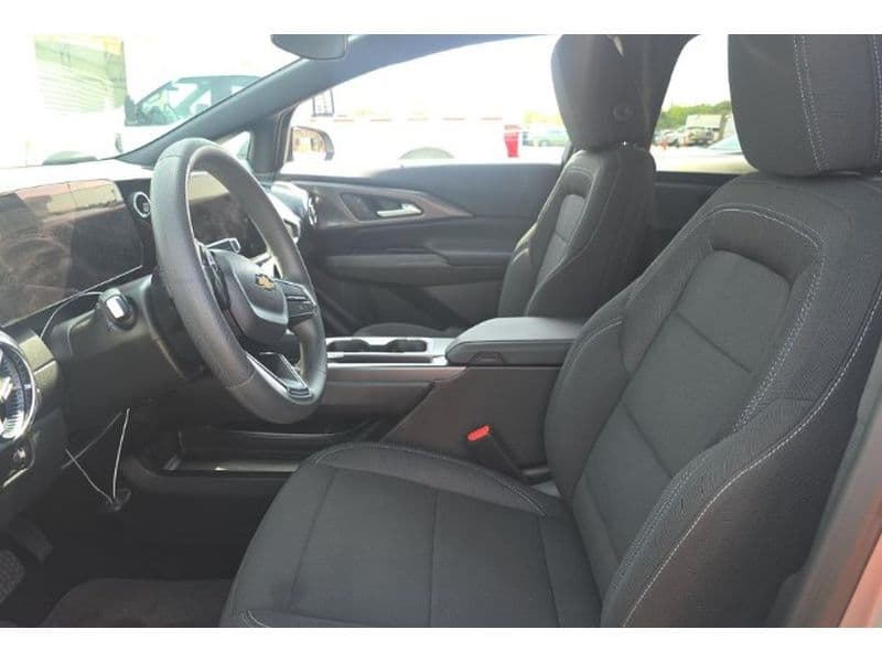 2026 Chevrolet Equinox EV view 5