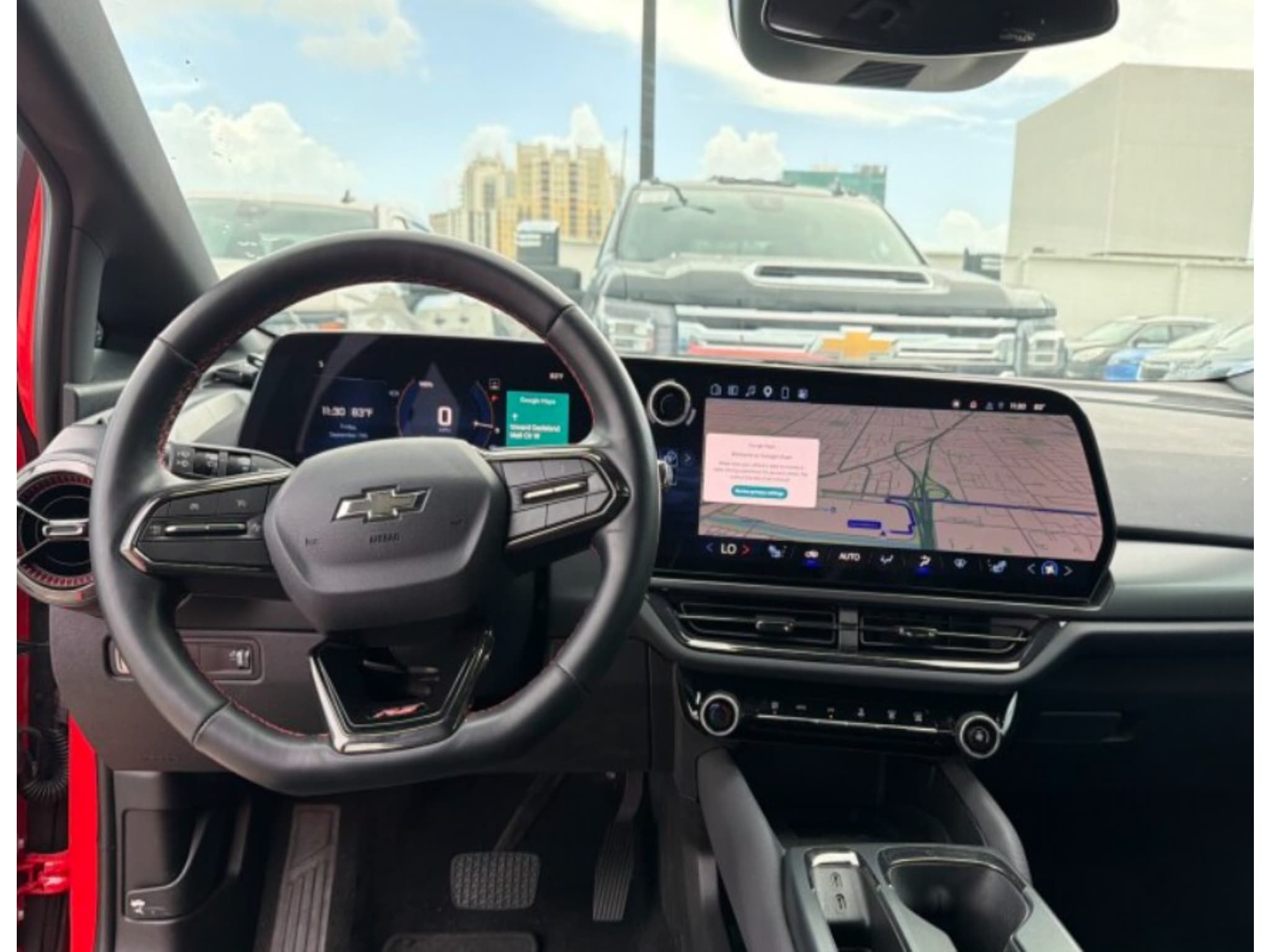 2025 Chevrolet Equinox EV view 4