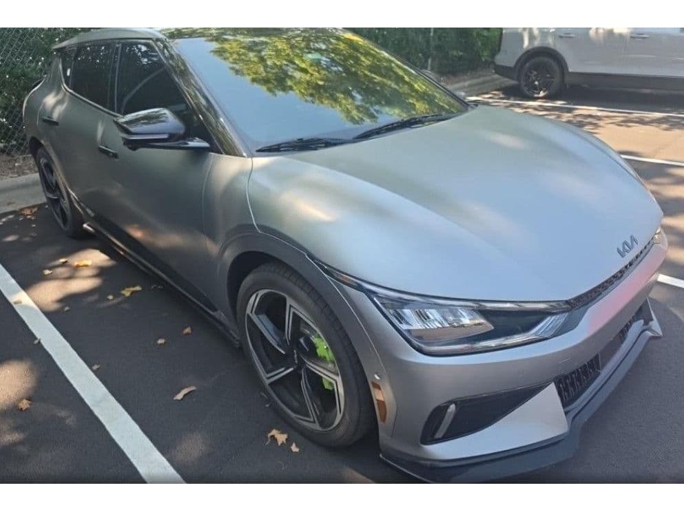 2023 Kia EV6 view 2