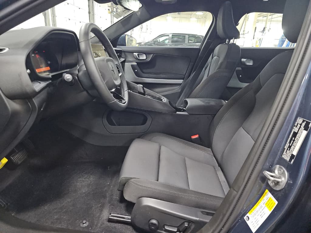 2023 Polestar Polestar 2 view 5