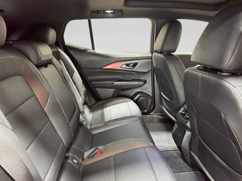 2025 Chevrolet Equinox EV view 22