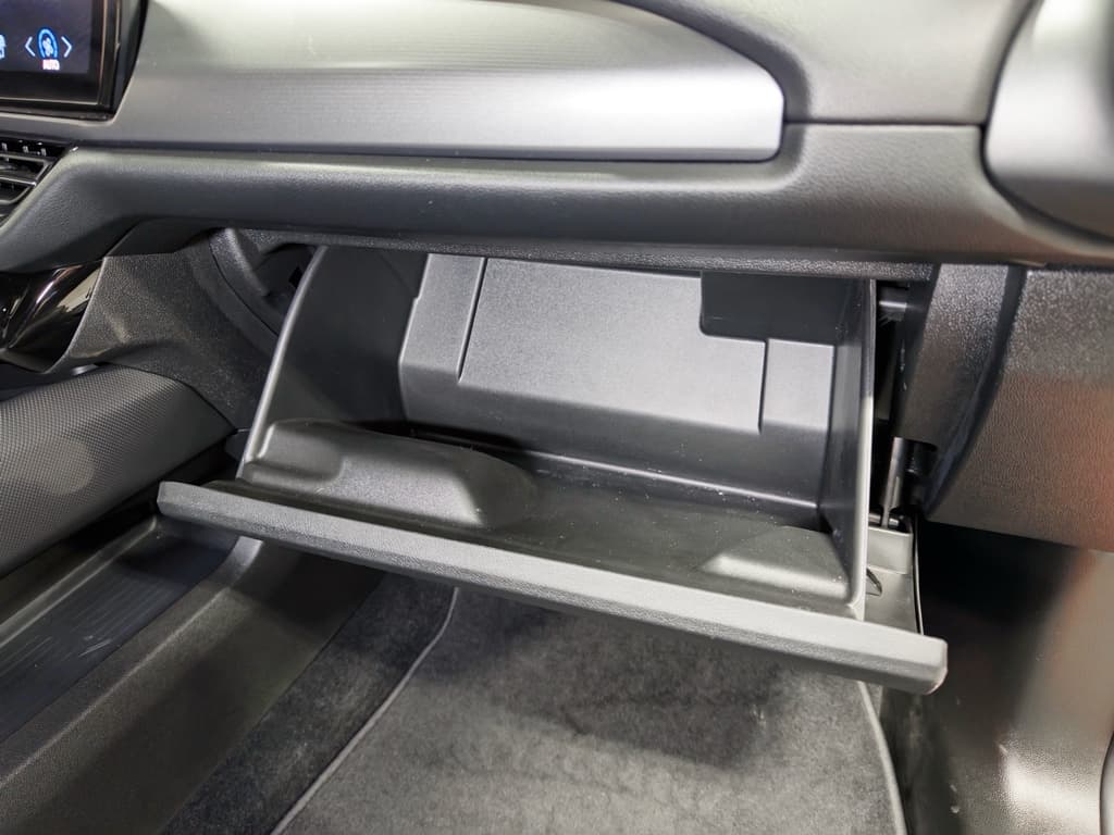 2025 Chevrolet Equinox EV view 20