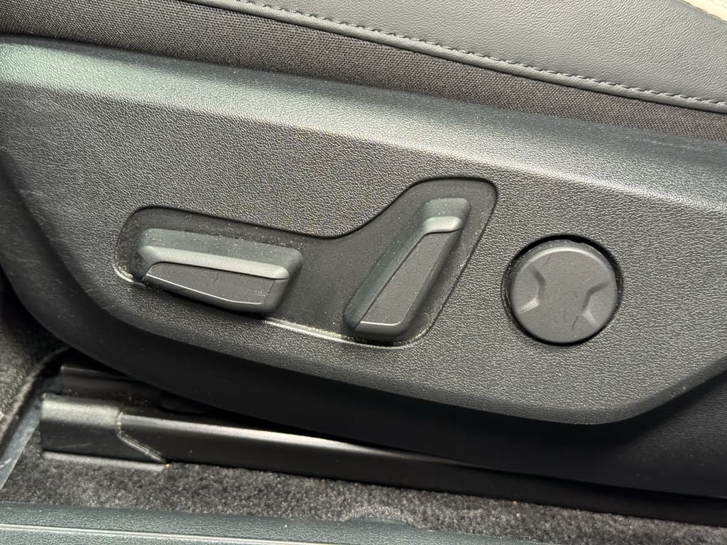 2023 Kia EV6 view 6