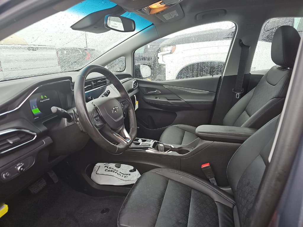 2023 Chevrolet Bolt EV view 5