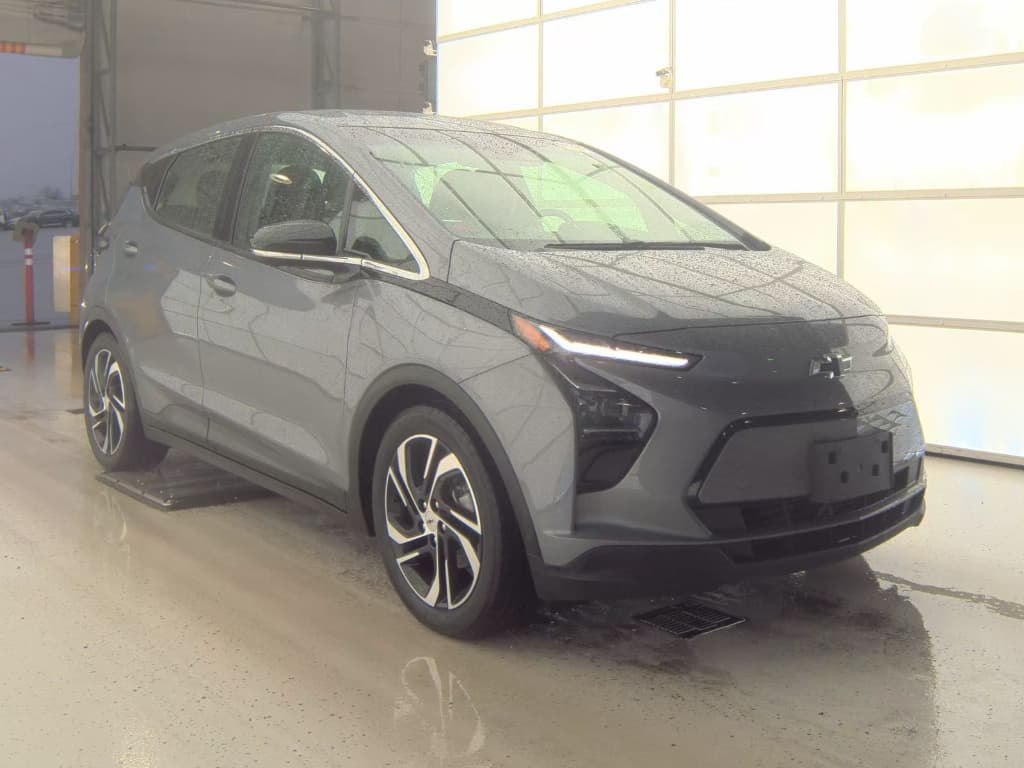 2023 Chevrolet Bolt EV view 2