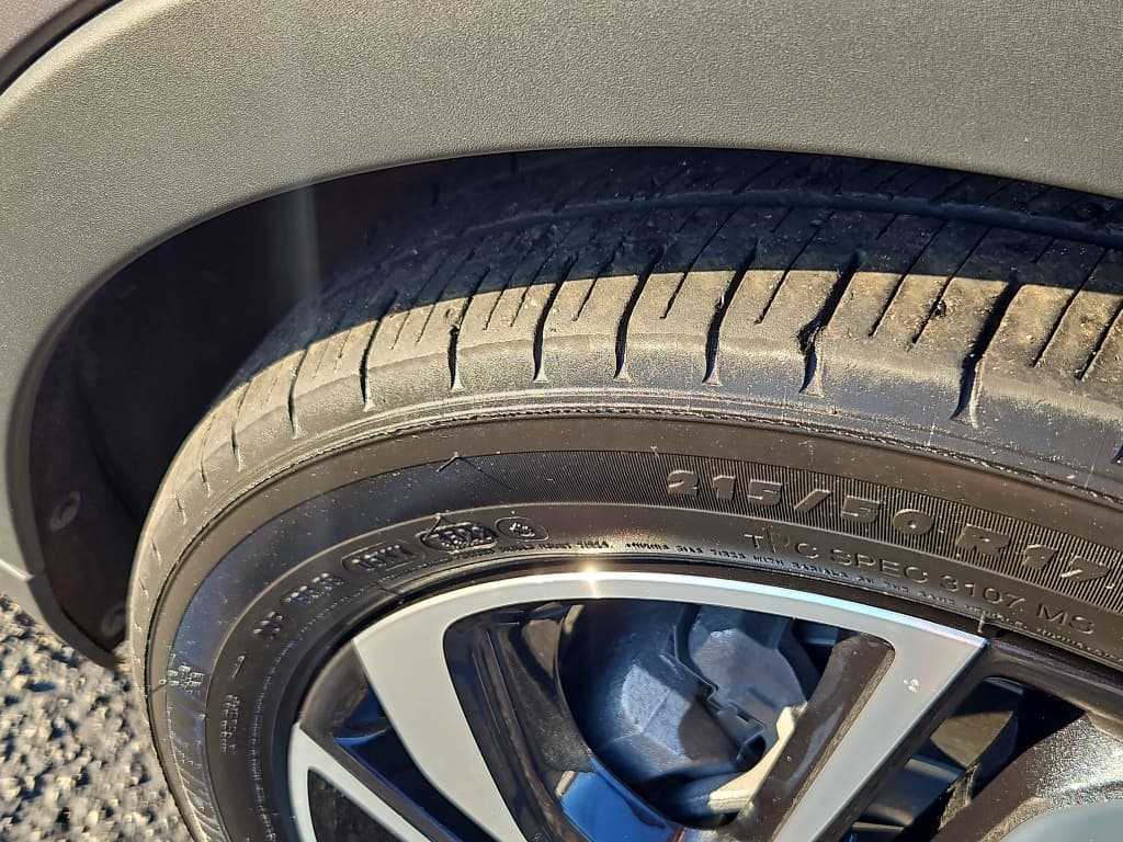 2023 Chevrolet Bolt EV view 28