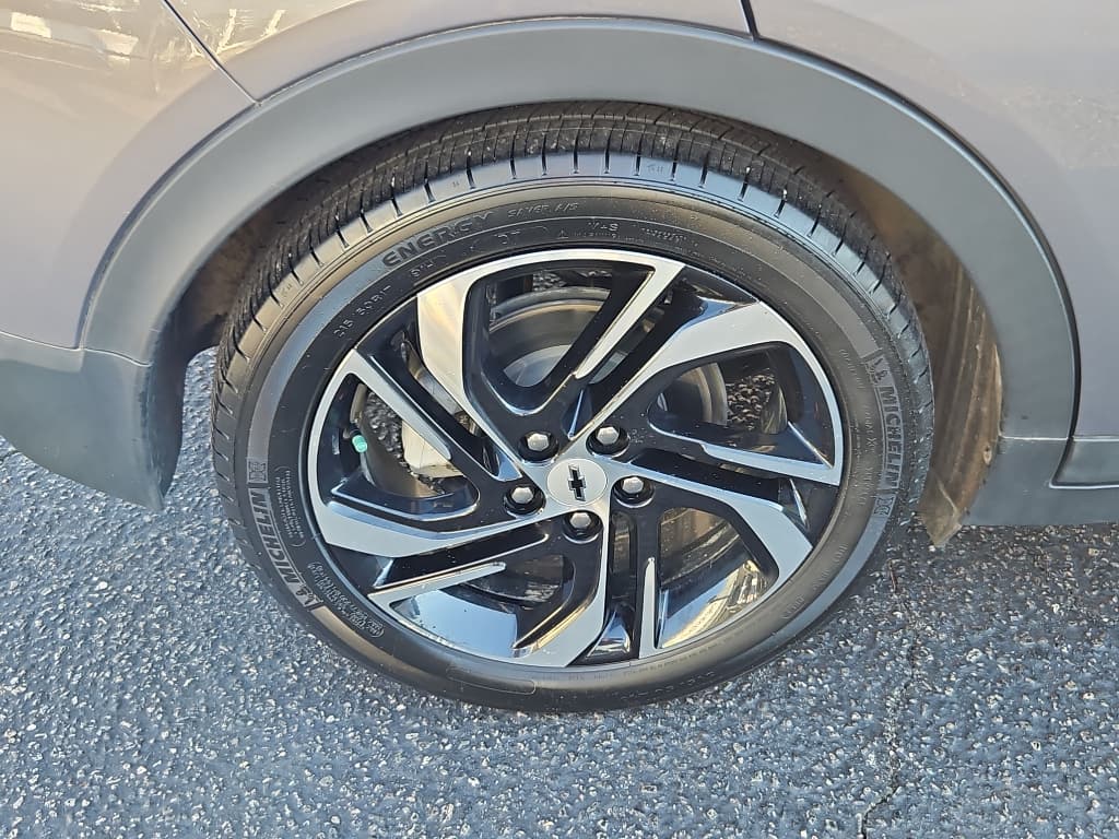 2023 Chevrolet Bolt EV view 31