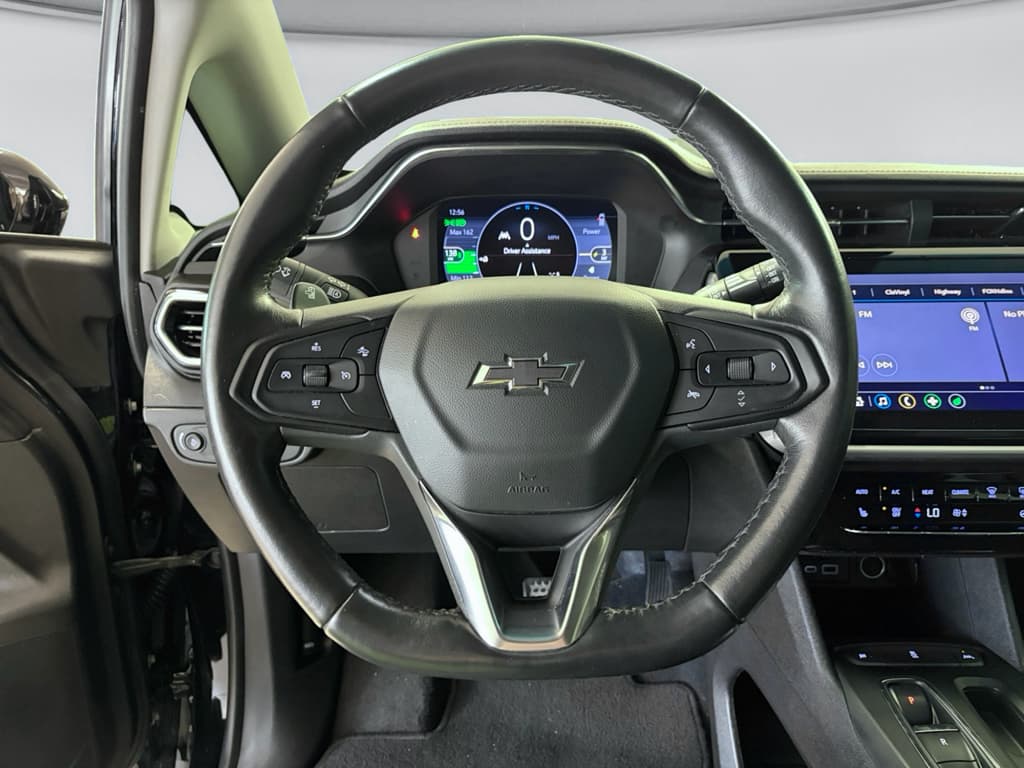 2022 Chevrolet Bolt EV view 5