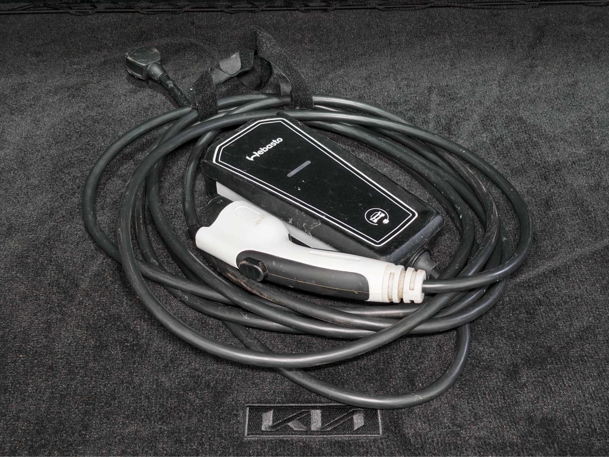 2024 Kia Niro EV view 6