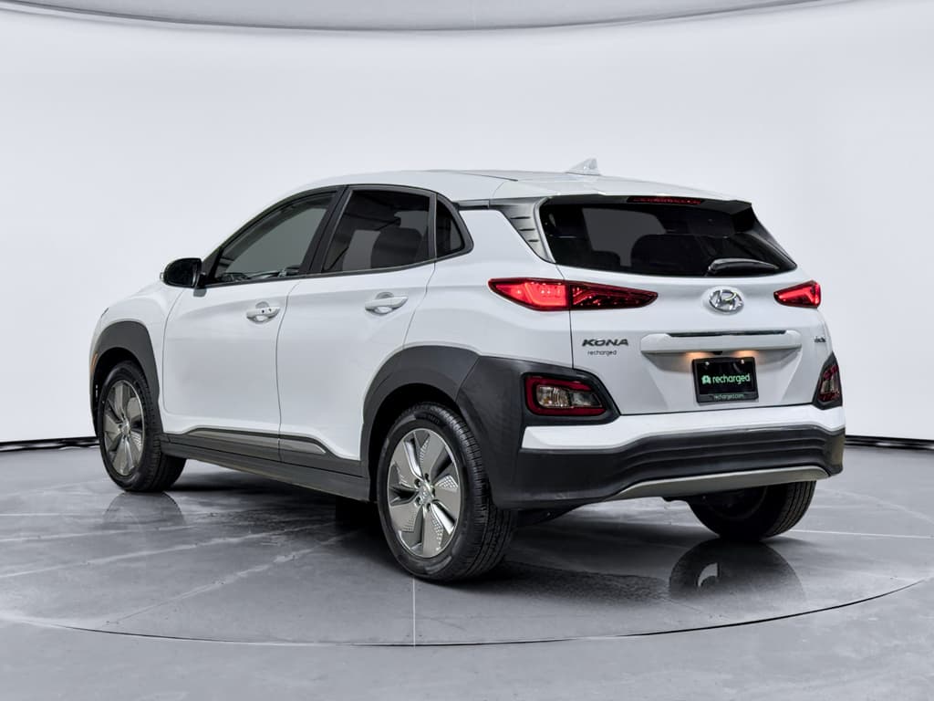 2021 Hyundai Kona EV view 2