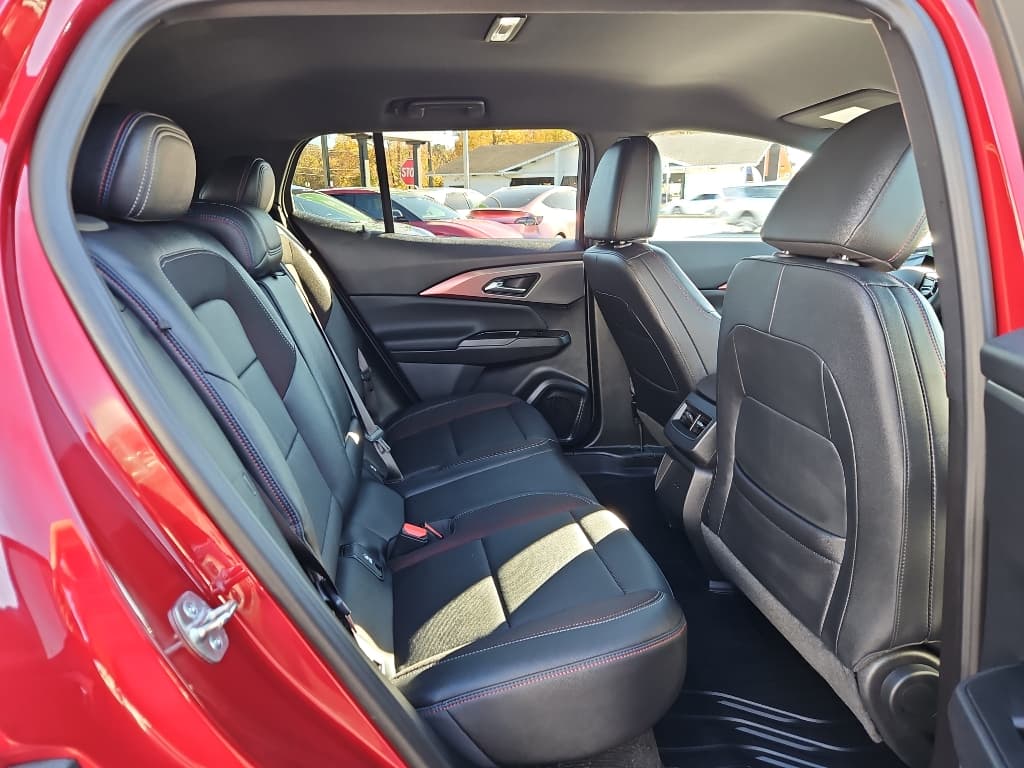 2025 Chevrolet Equinox EV view 17