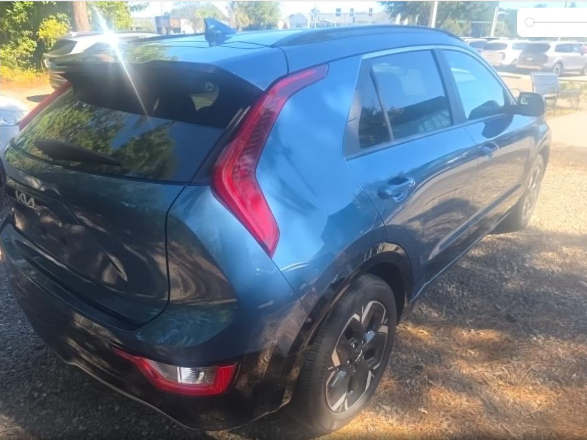 2024 Kia Niro EV view 3