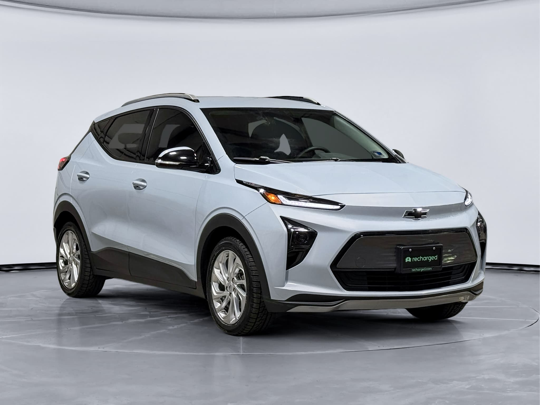 2022 Chevrolet Bolt EUV view 4