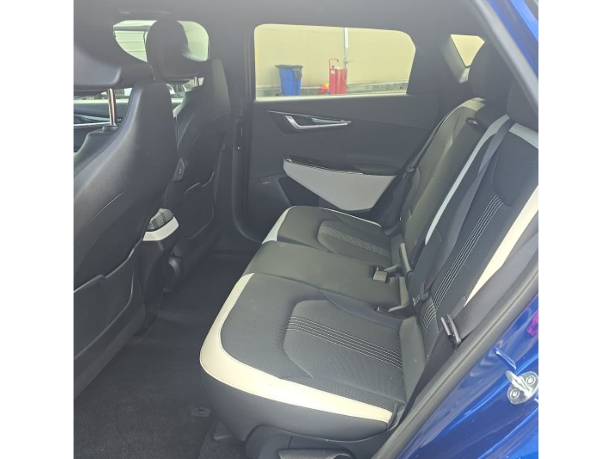 2023 Kia EV6 view 6